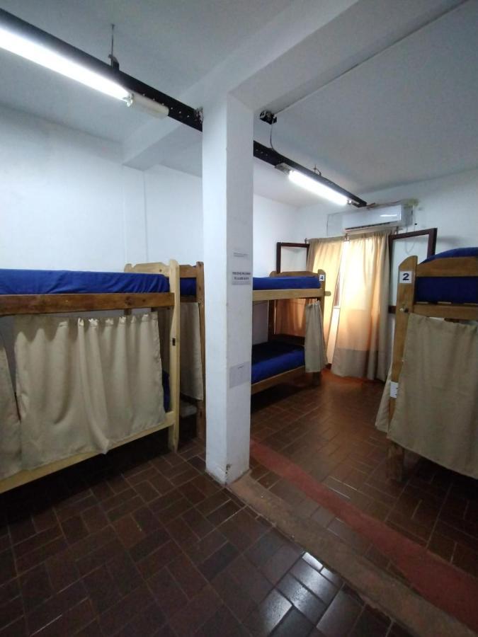 Como En Casa Hostel Posadas Exterior photo